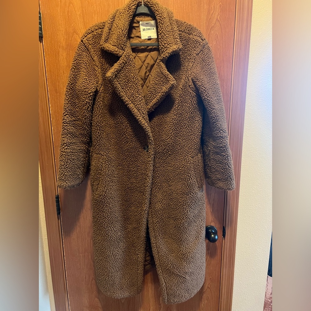 BB Dakota teddy coat